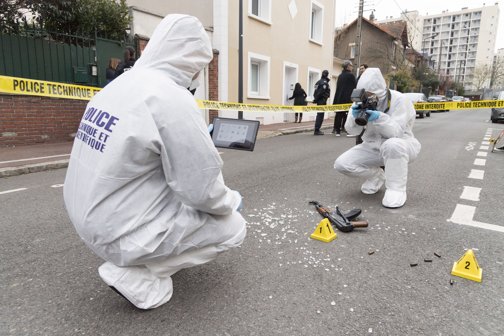 Photographie d’une intervention de la police scientifique : constatations et relevés.
Direction départementale de la police nationale des Landes
