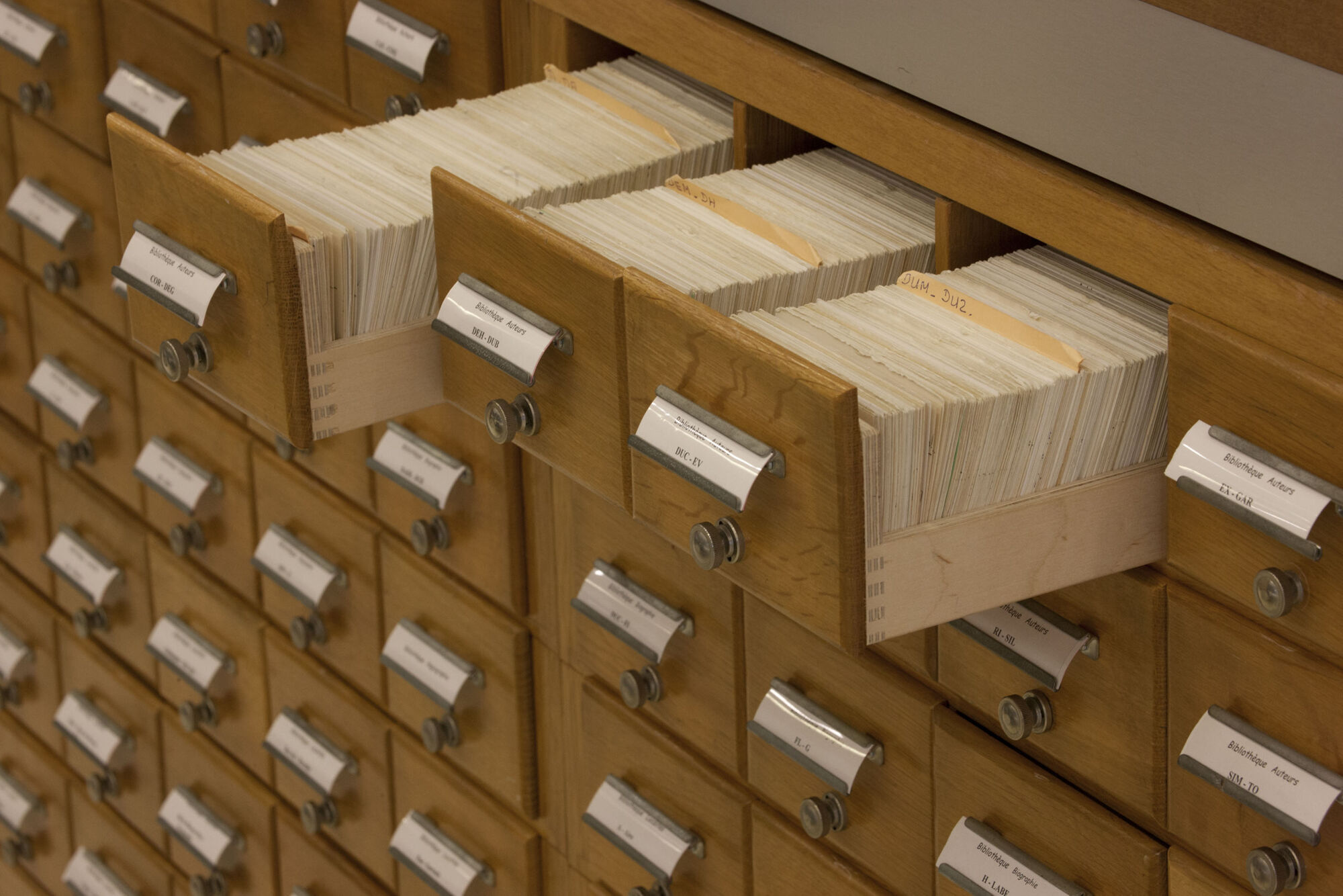 Catalogue de la bibliothèque des Archives